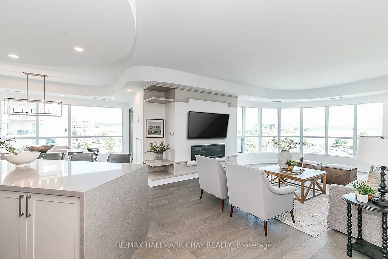 2, Toronto, City Centre, Barrie