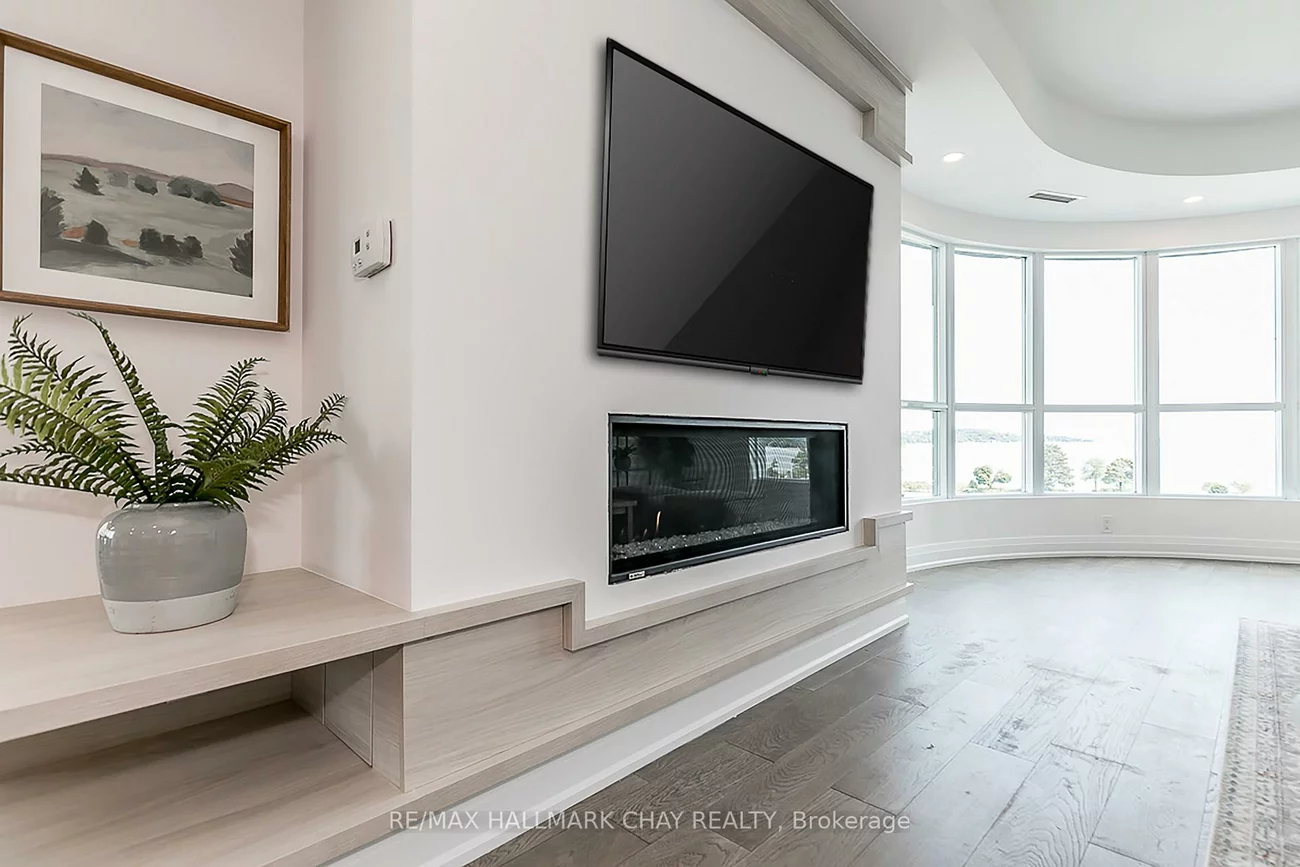 2, Toronto, City Centre, Barrie