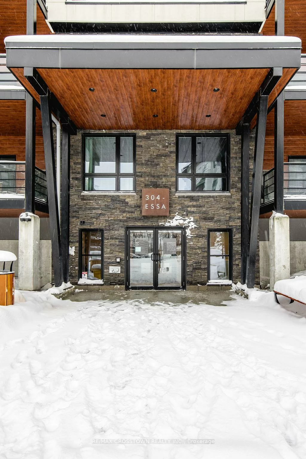 304, ESSA, 400 West, Barrie