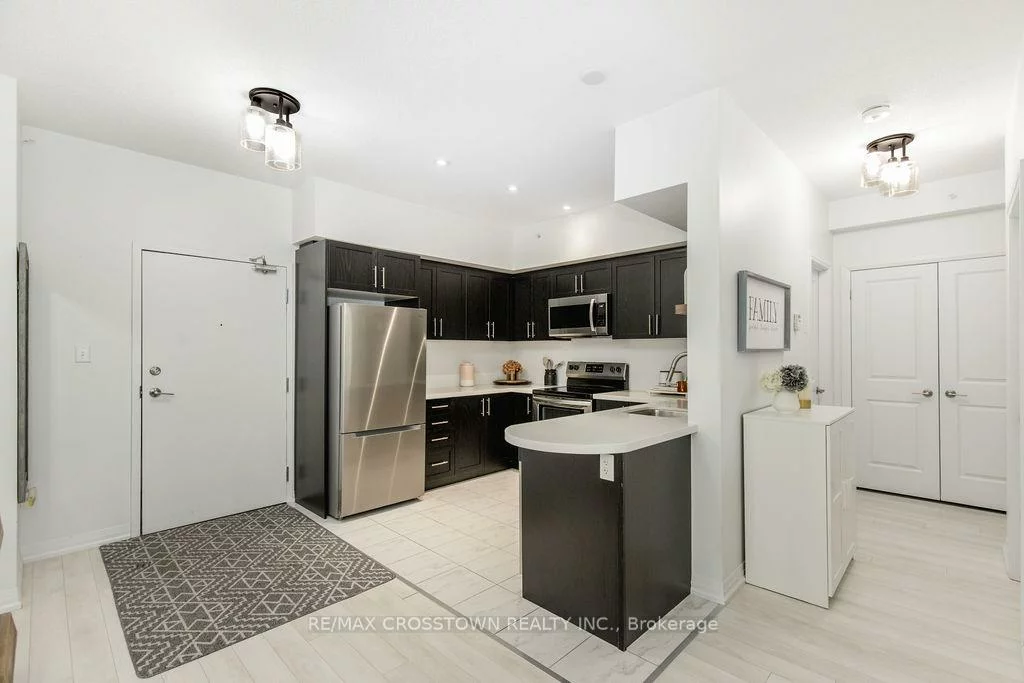 304, ESSA, 400 West, Barrie