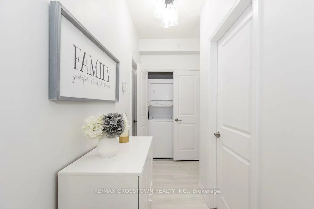 304, ESSA, 400 West, Barrie