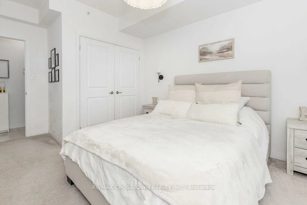 304, ESSA, 400 West, Barrie