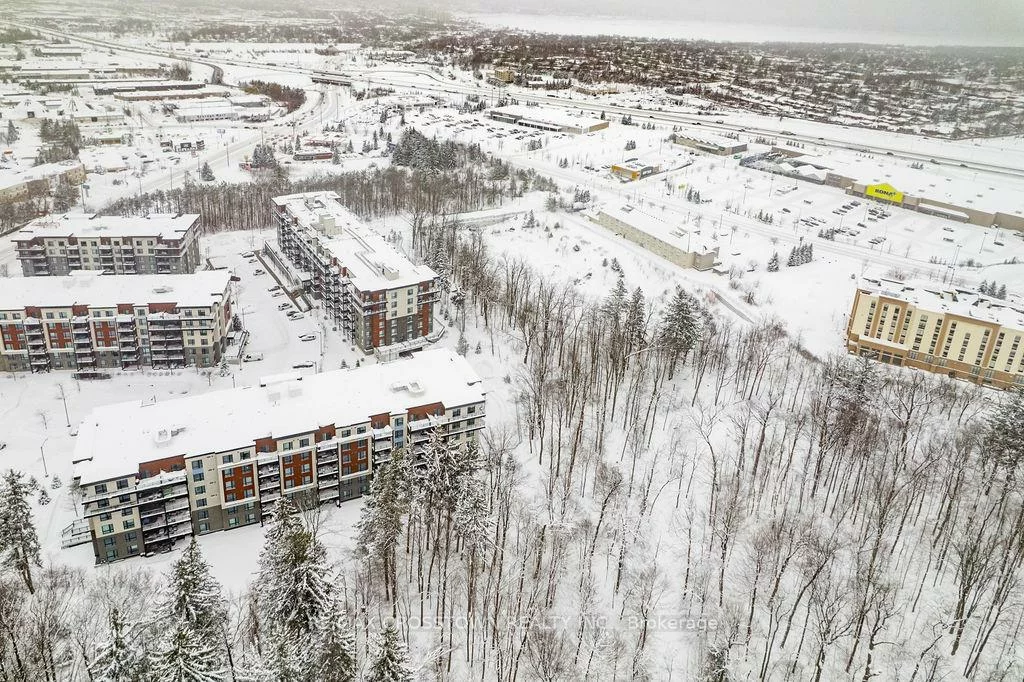 304, ESSA, 400 West, Barrie