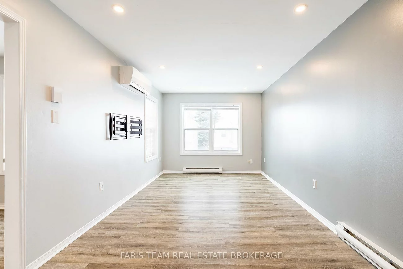 120, D'Ambrosio Drive, Painswick North, Barrie