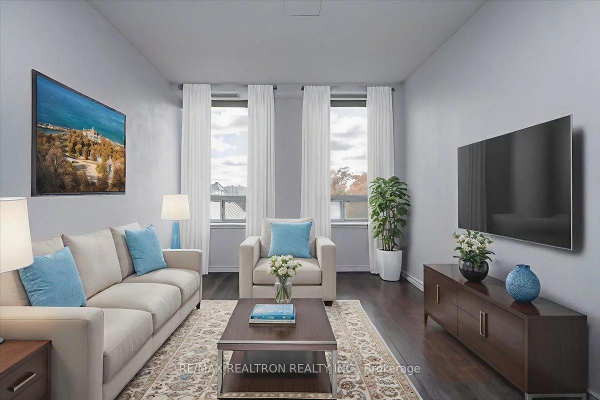 74, Ross, Queen's Park, Barrie