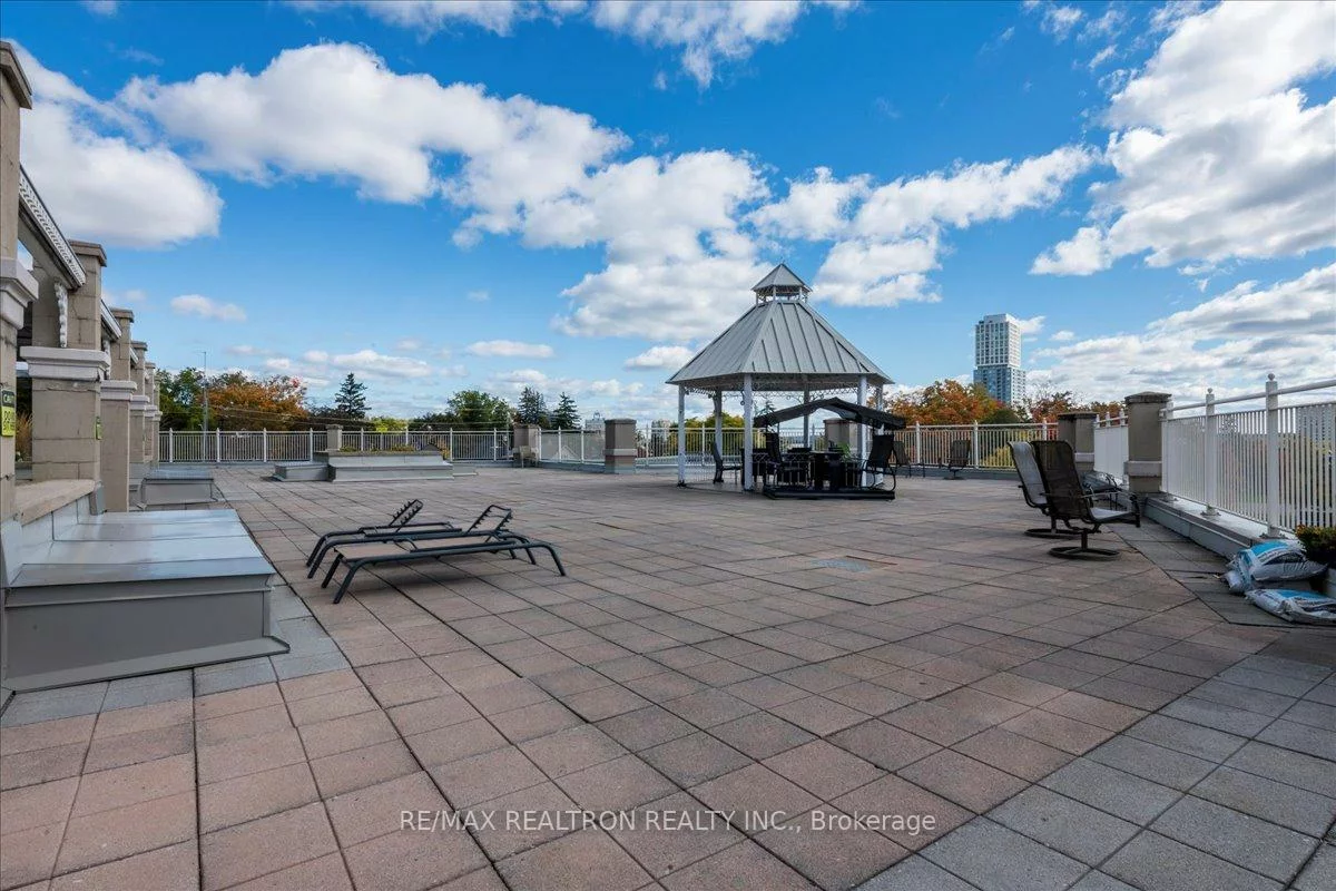 74, Ross, Queen's Park, Barrie