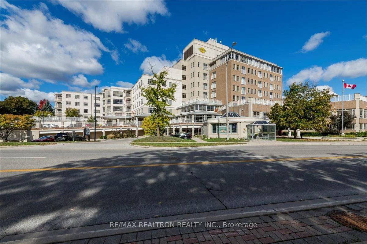 74, Ross, Queen's Park, Barrie