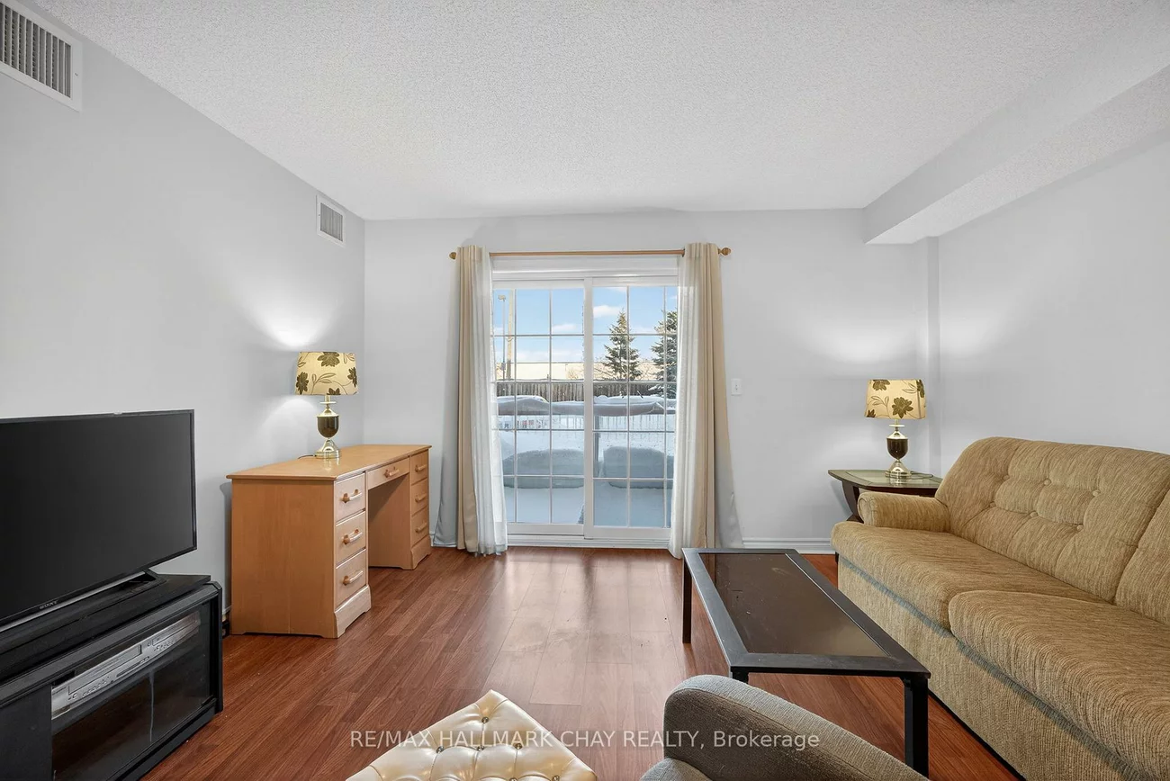 41, Coulter, Sunnidale, Barrie