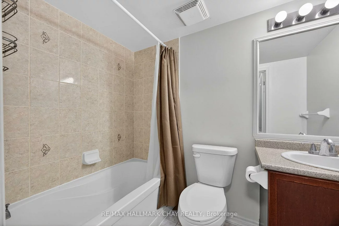 41, Coulter, Sunnidale, Barrie