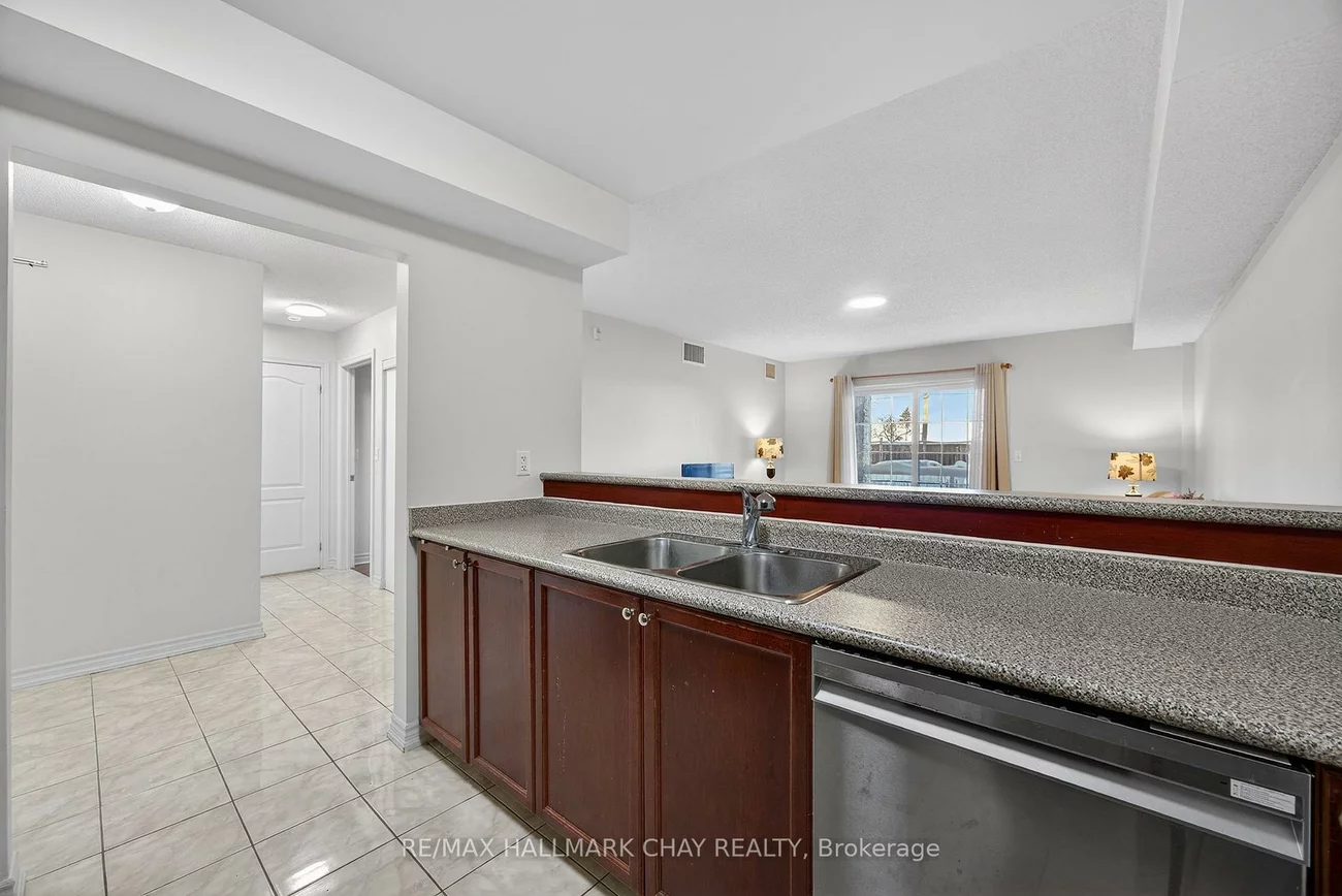 41, Coulter, Sunnidale, Barrie