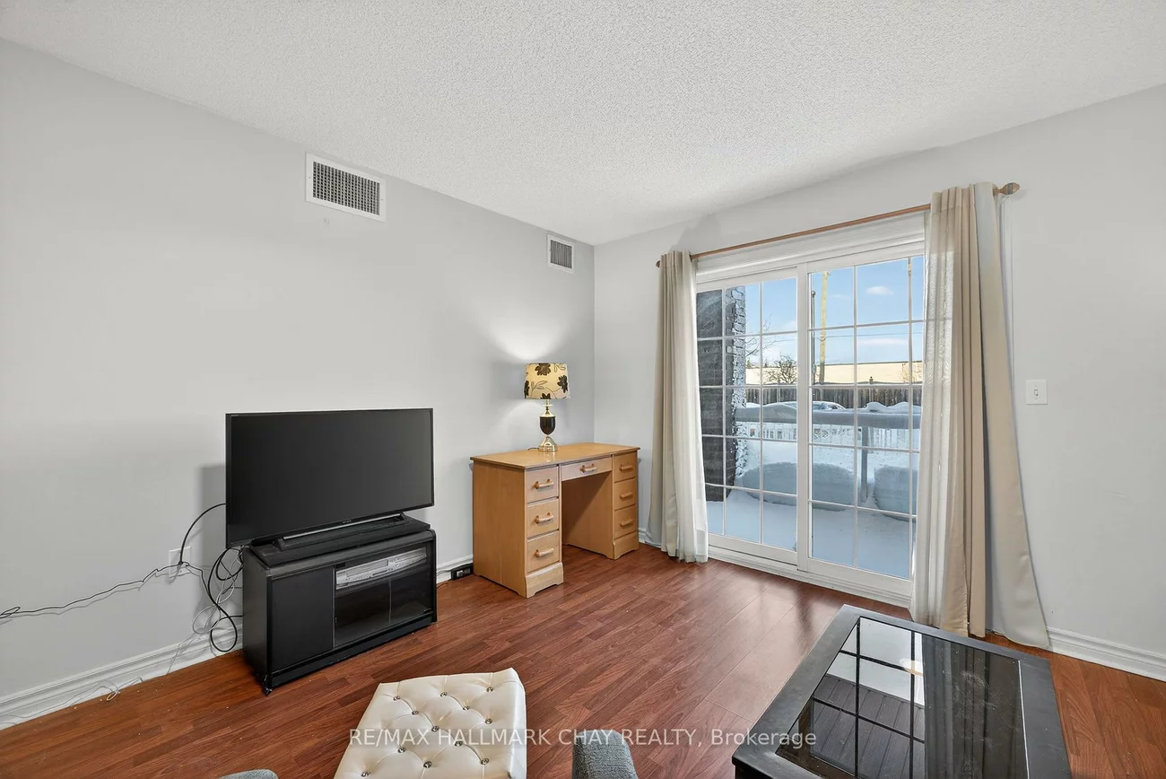 41, Coulter, Sunnidale, Barrie