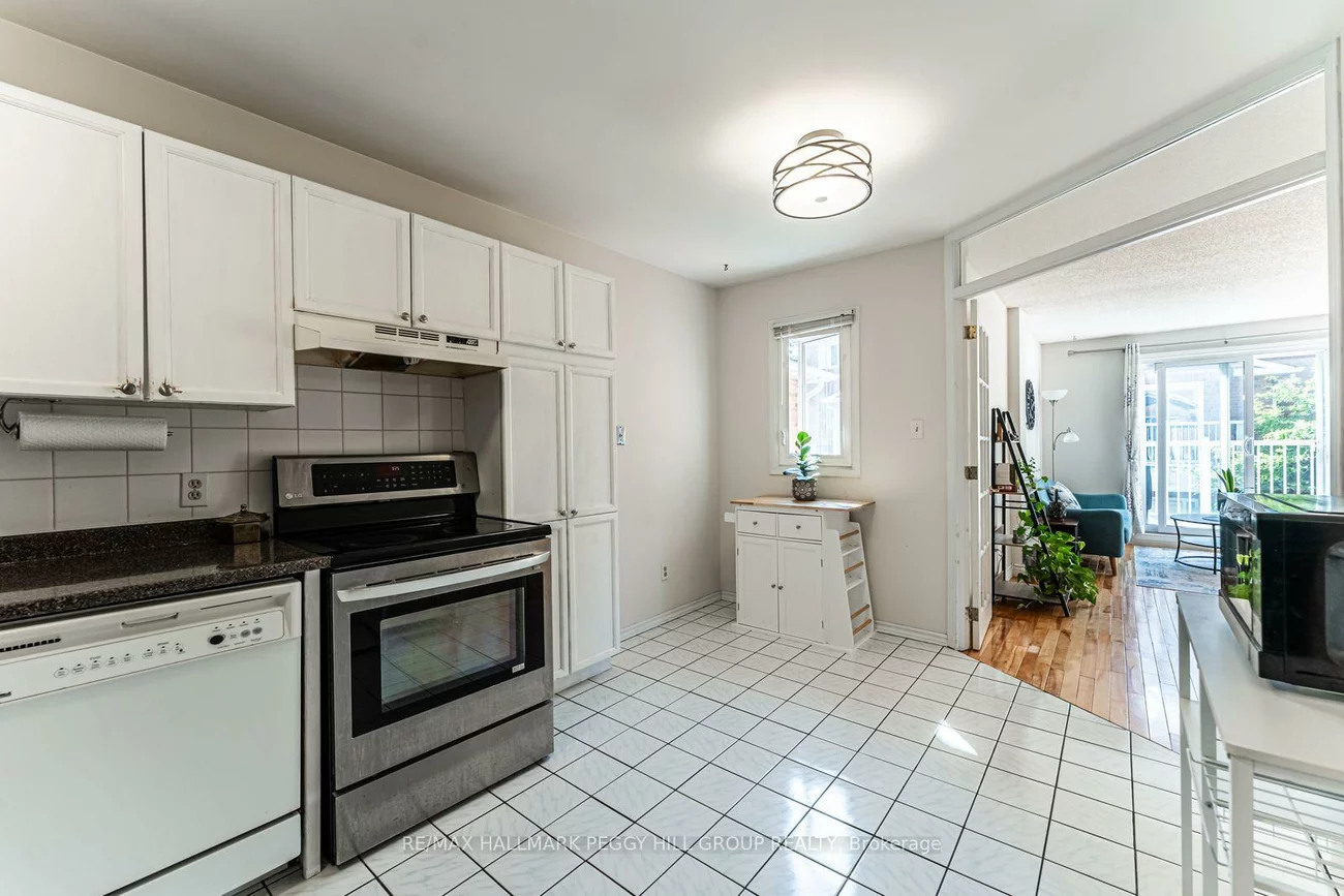 508, Essa, Holly, Barrie