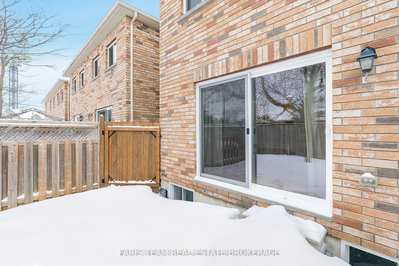 37, Southwoods, Holly, Barrie