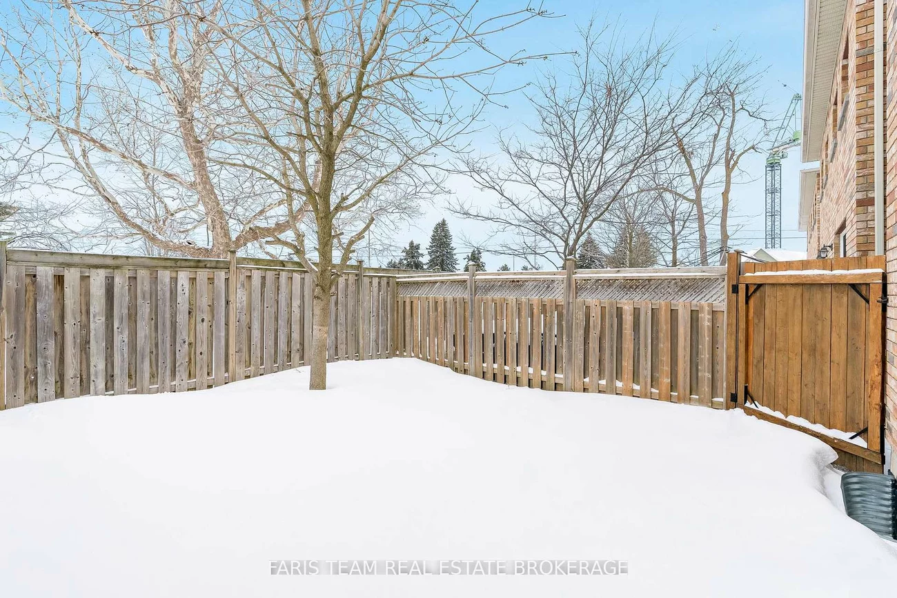 37, Southwoods, Holly, Barrie