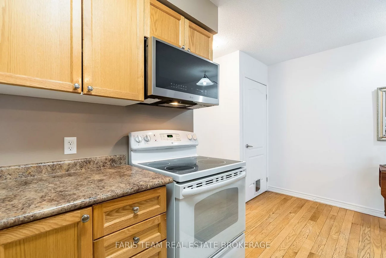 37, Southwoods, Holly, Barrie