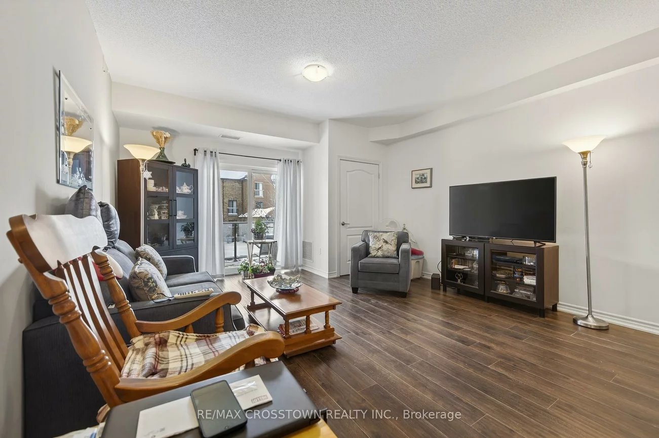 100, Dean, Painswick South, Barrie