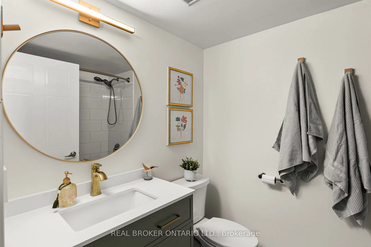 140, Dunlop, City Centre, Barrie