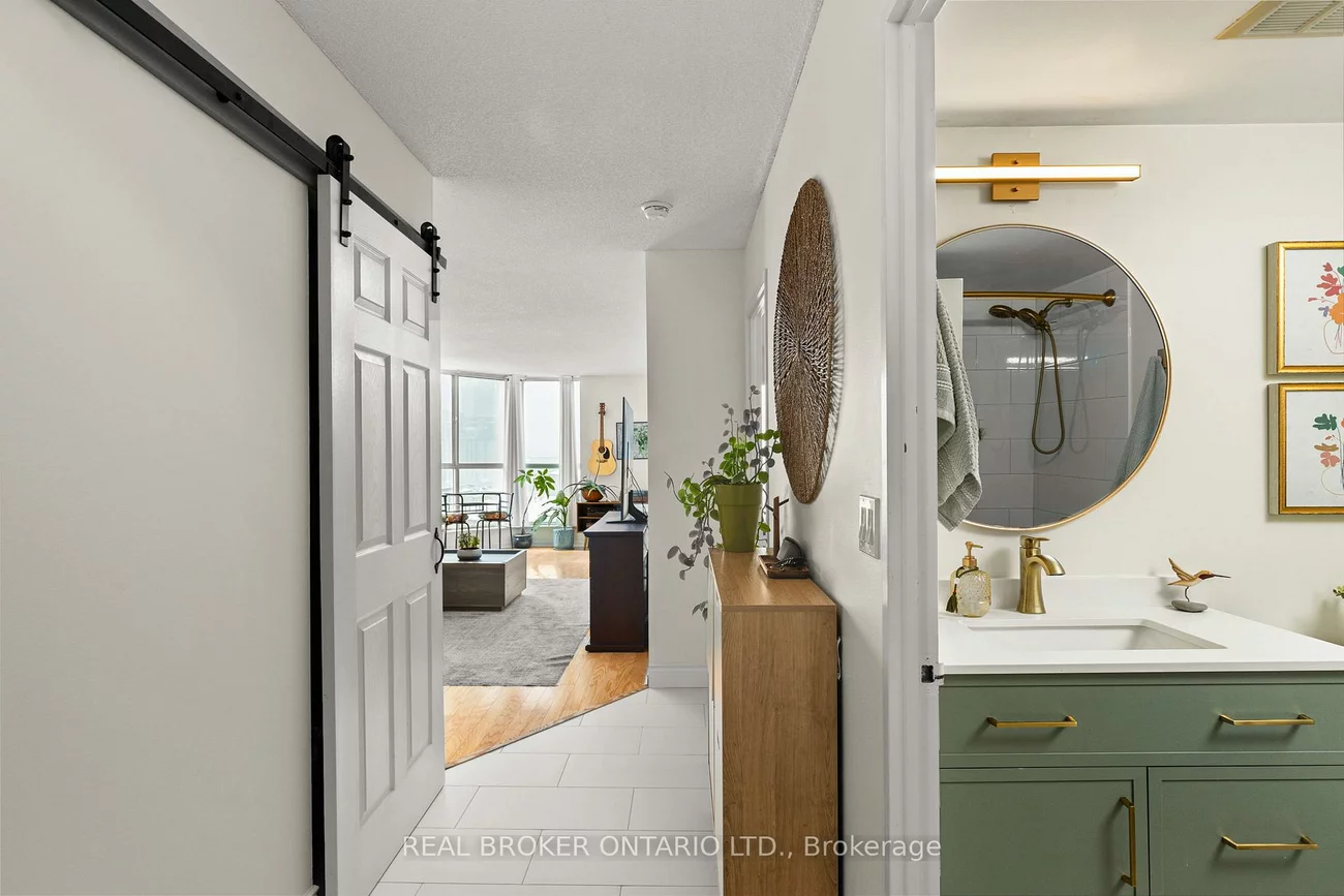 140, Dunlop, City Centre, Barrie