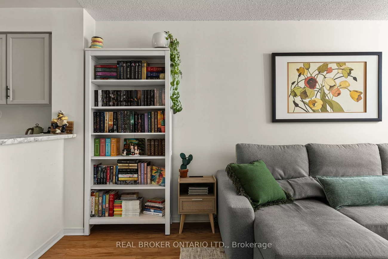 140, Dunlop, City Centre, Barrie