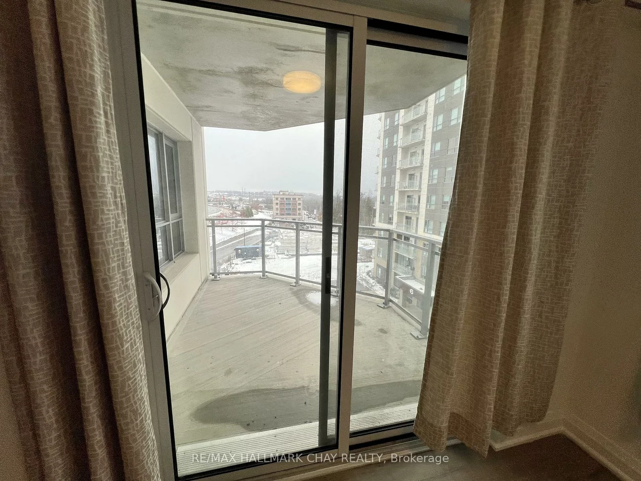 58, LAKESIDE, Little Lake, Barrie