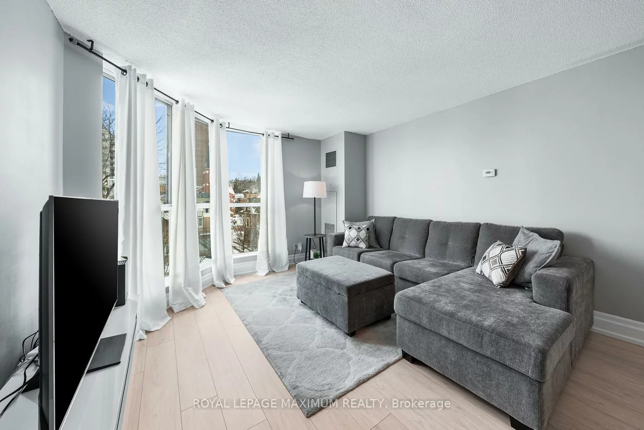 150, Dunlop, City Centre, Barrie