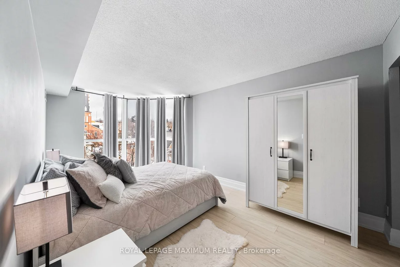 150, Dunlop, City Centre, Barrie