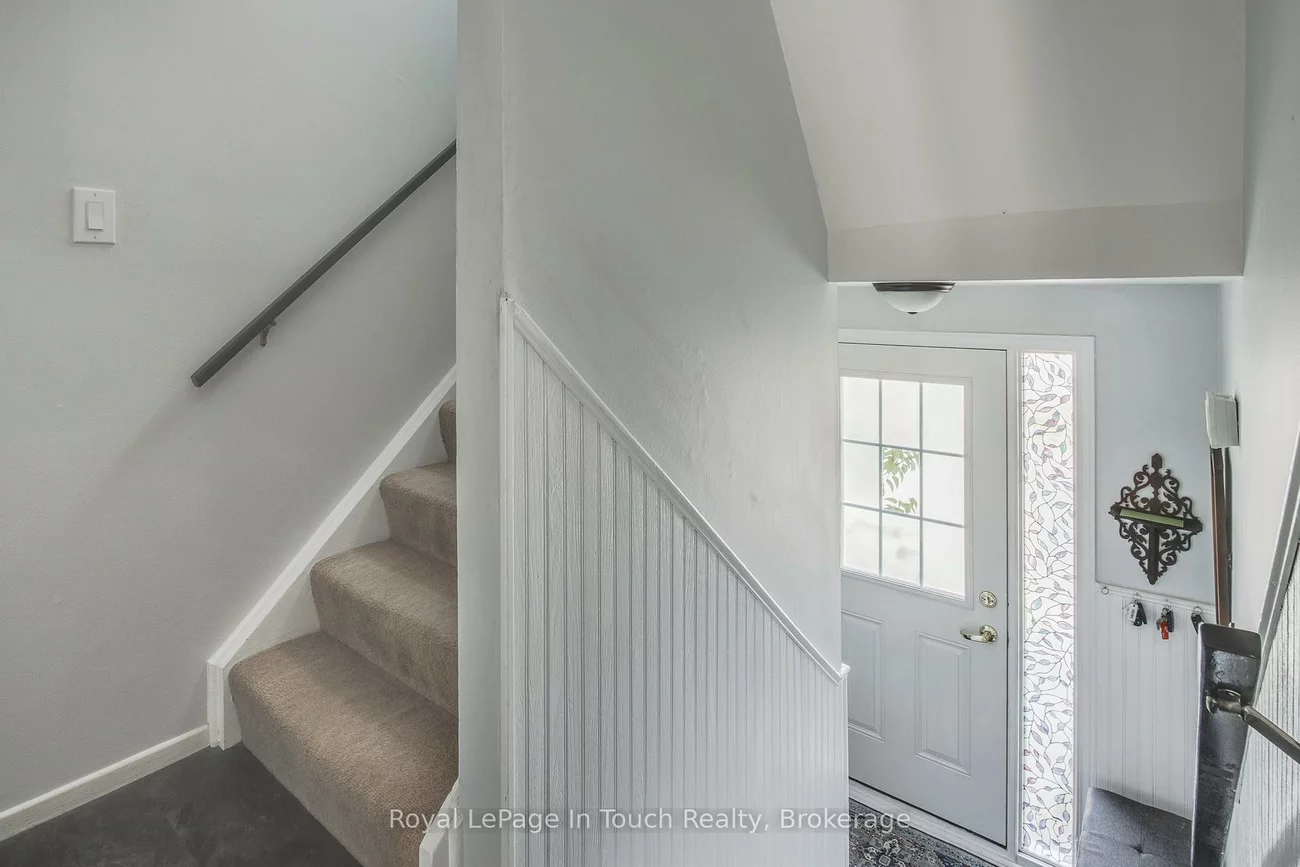 233, Innisfil, Allandale Centre, Barrie