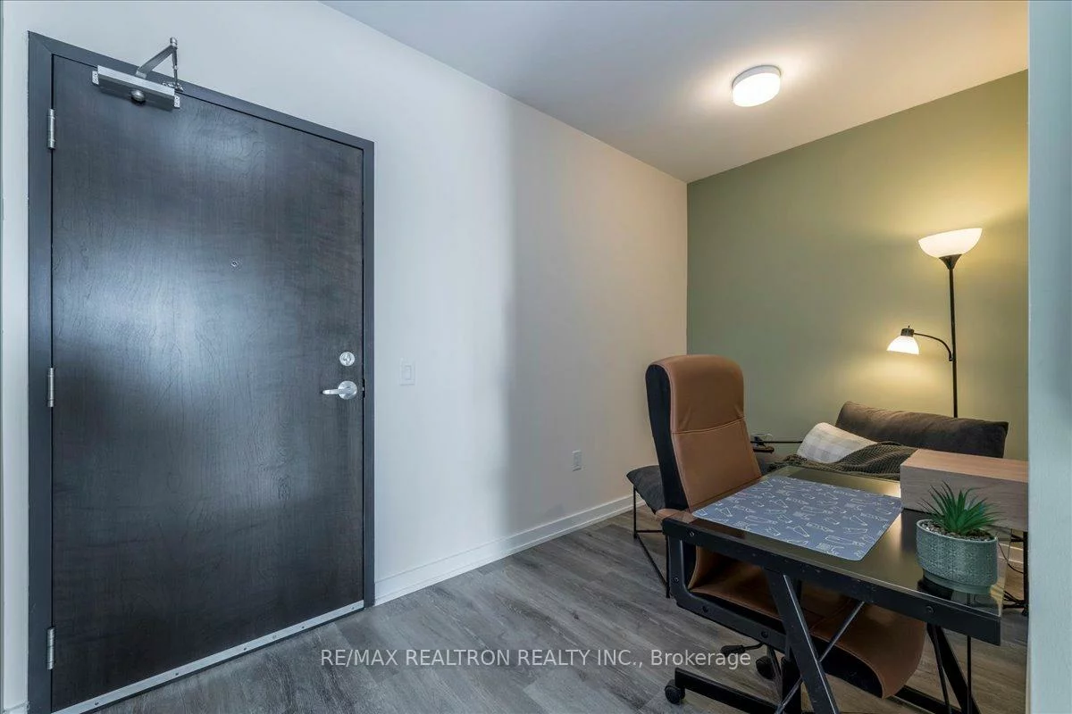 430, Essa, Holly, Barrie