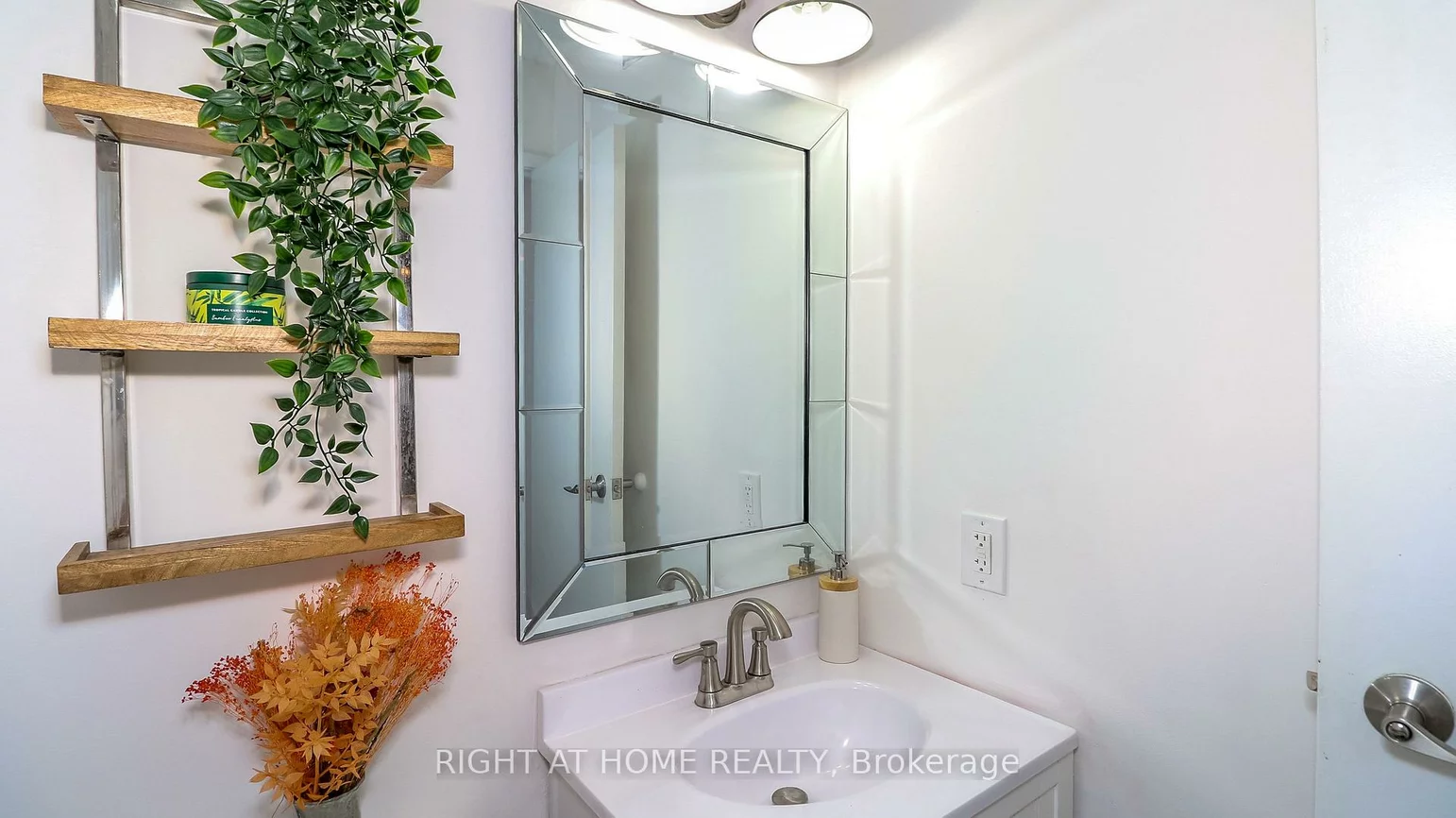 126, Bell Farm, Alliance, Barrie