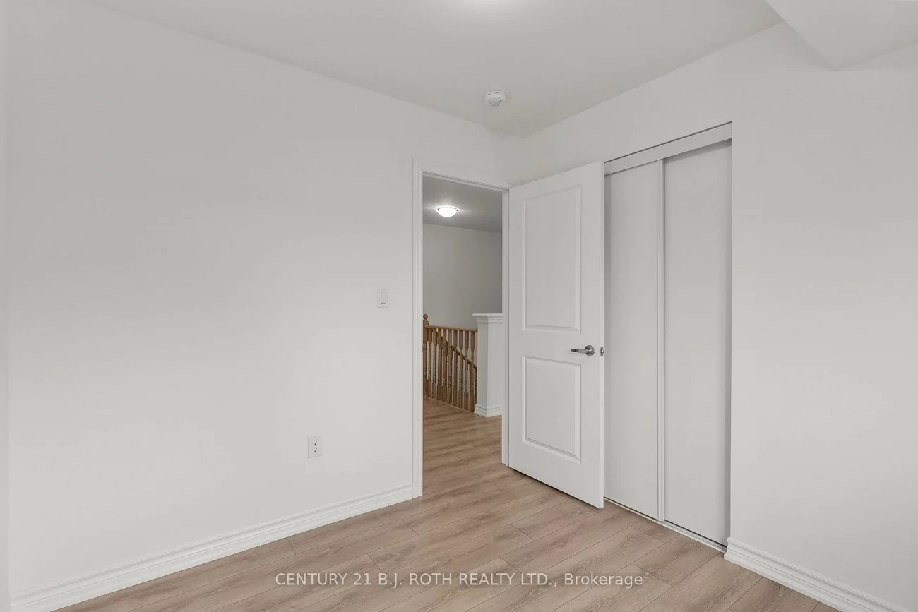 23, HAY, Innis-Shore, Barrie