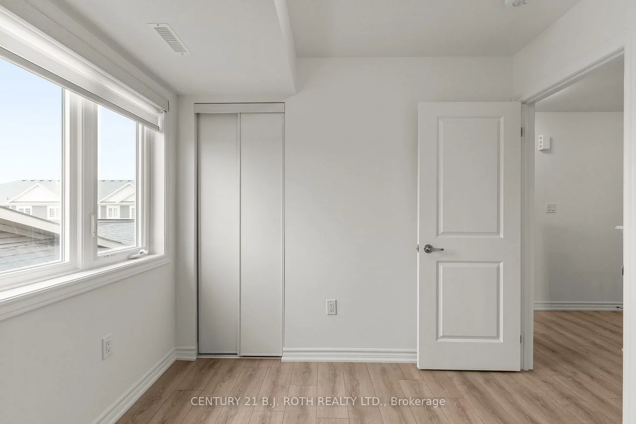 23, HAY, Innis-Shore, Barrie