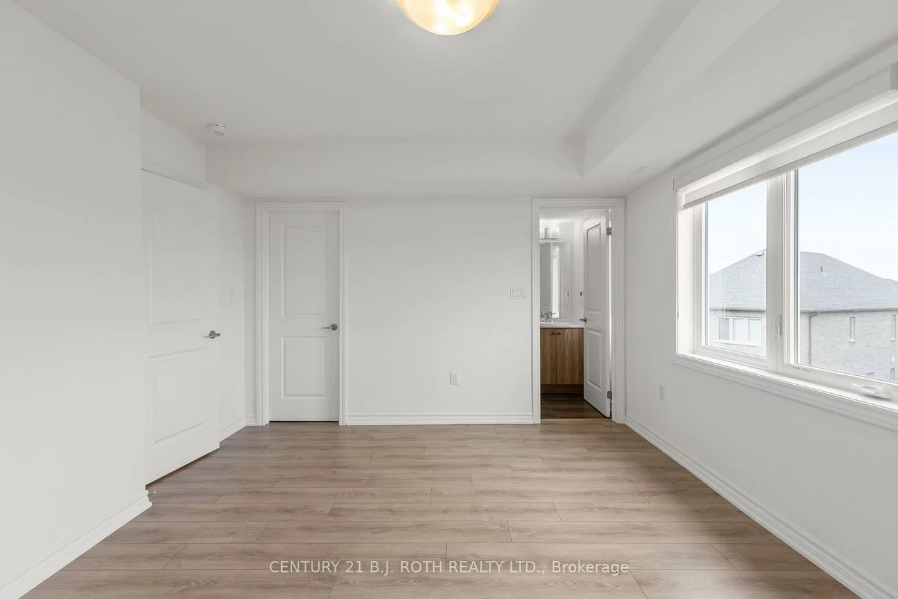 23, HAY, Innis-Shore, Barrie