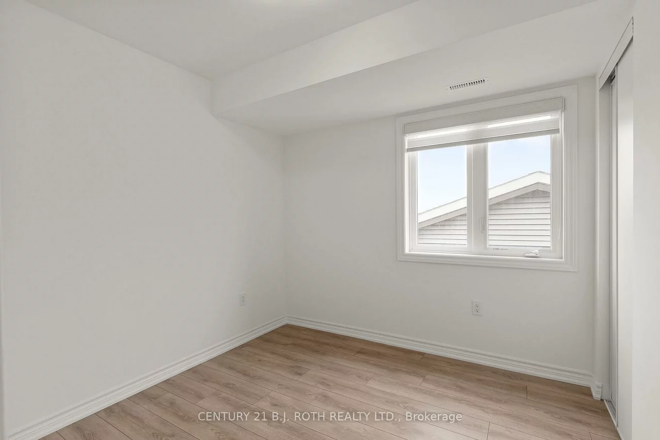 23, HAY, Innis-Shore, Barrie