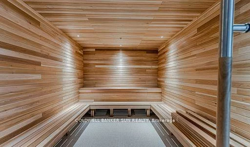 39, Mary, City Centre, Barrie