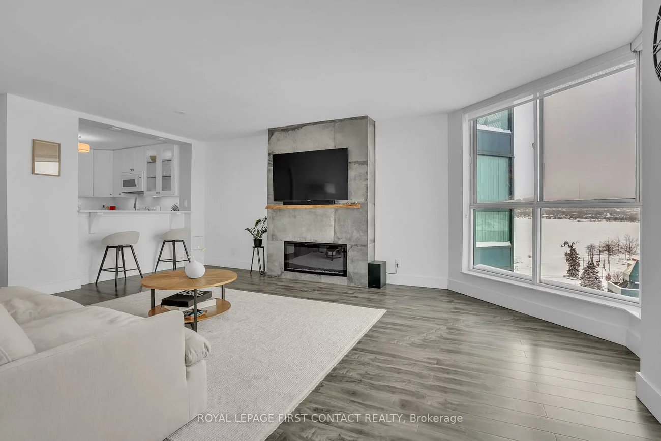 140, Dunlop, City Centre, Barrie