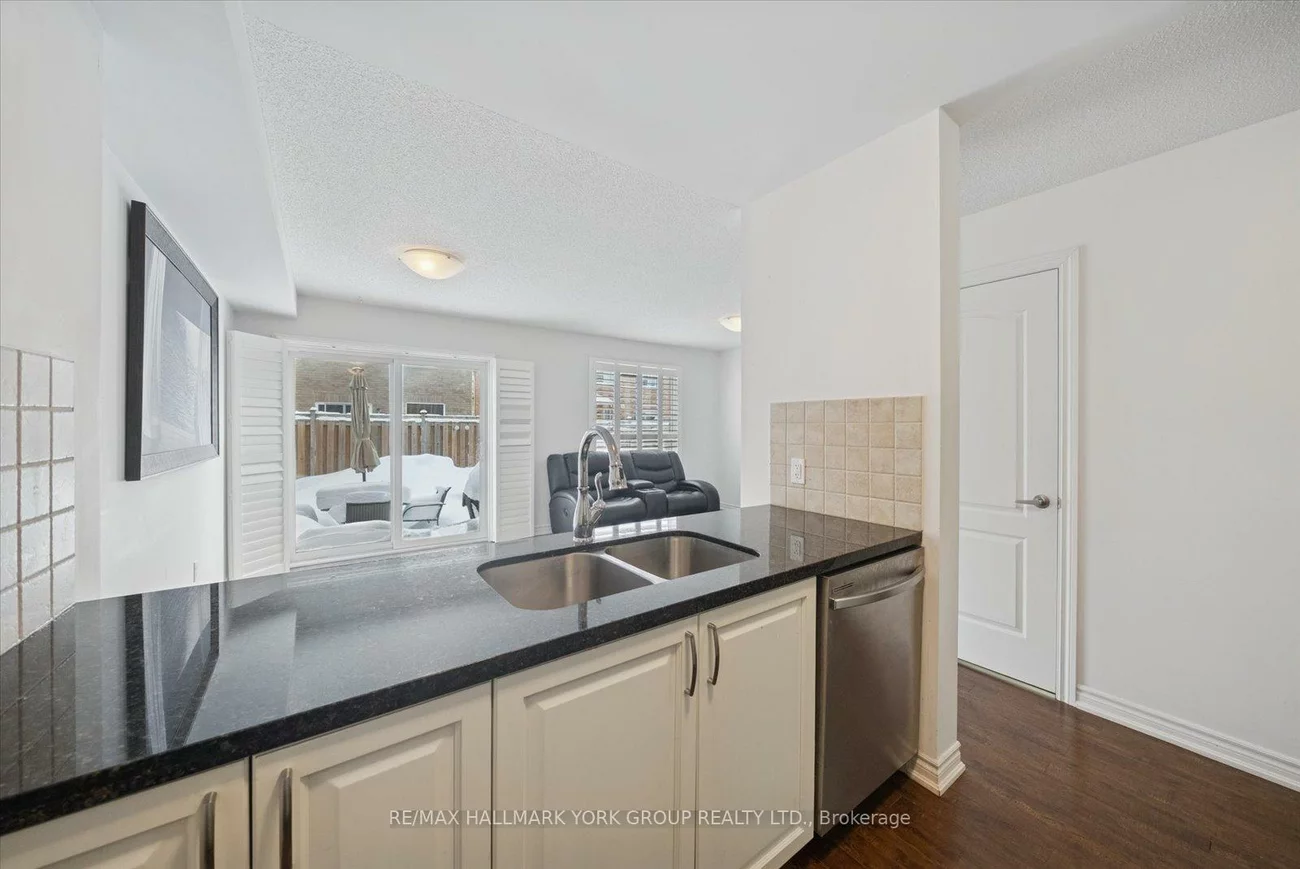 50, Southwoods, Holly, Barrie