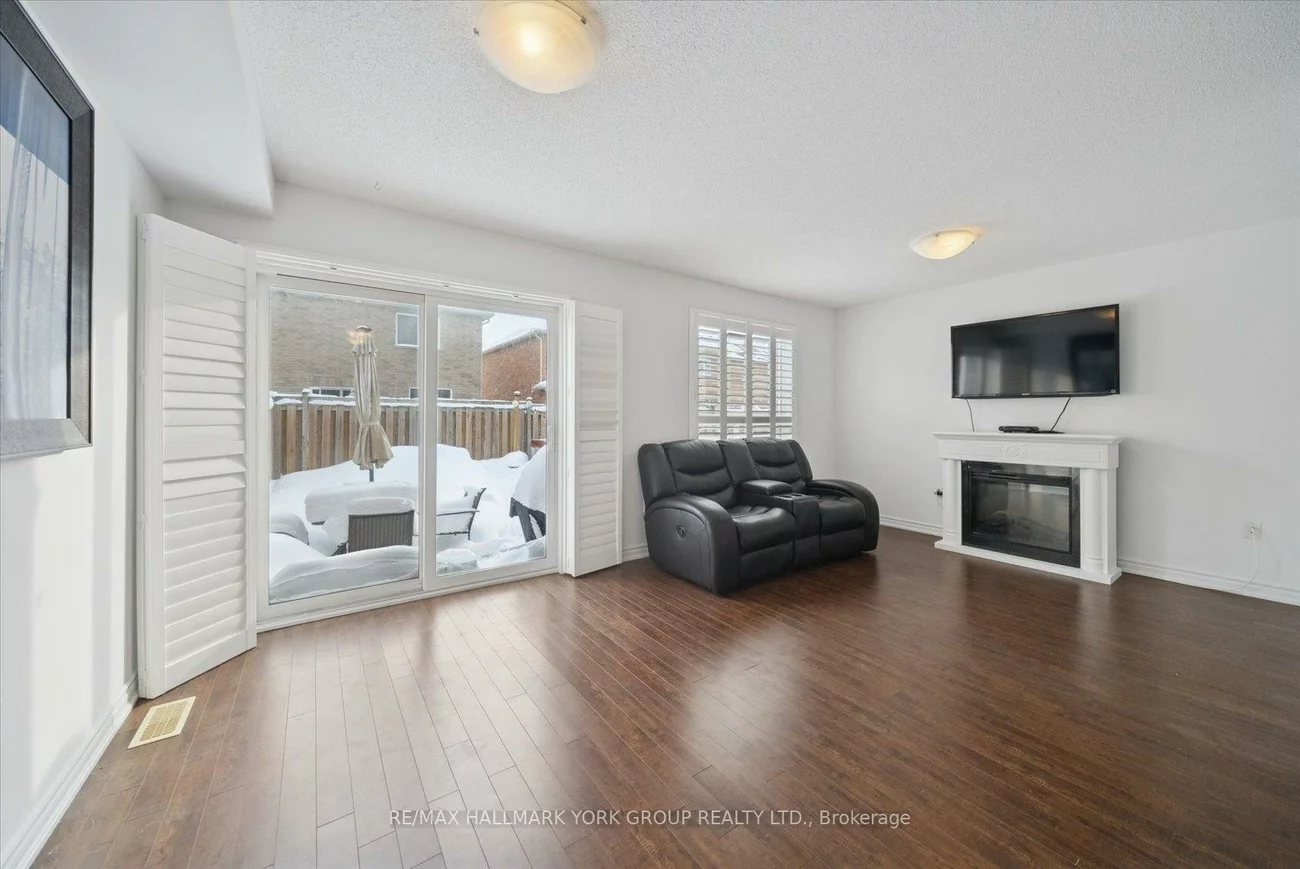 50, Southwoods, Holly, Barrie