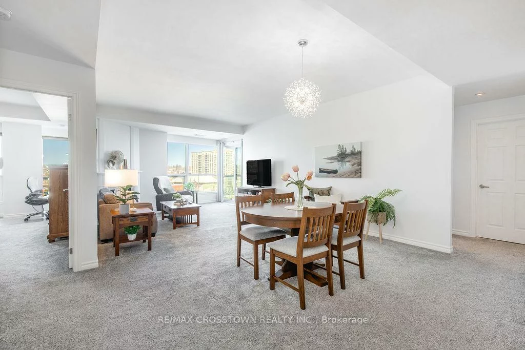 6, Toronto, City Centre, Barrie