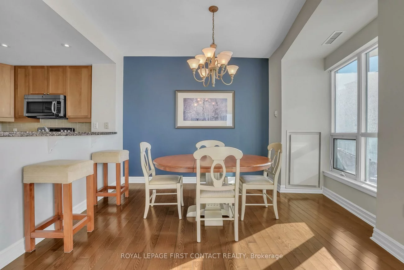 6, Toronto, City Centre, Barrie