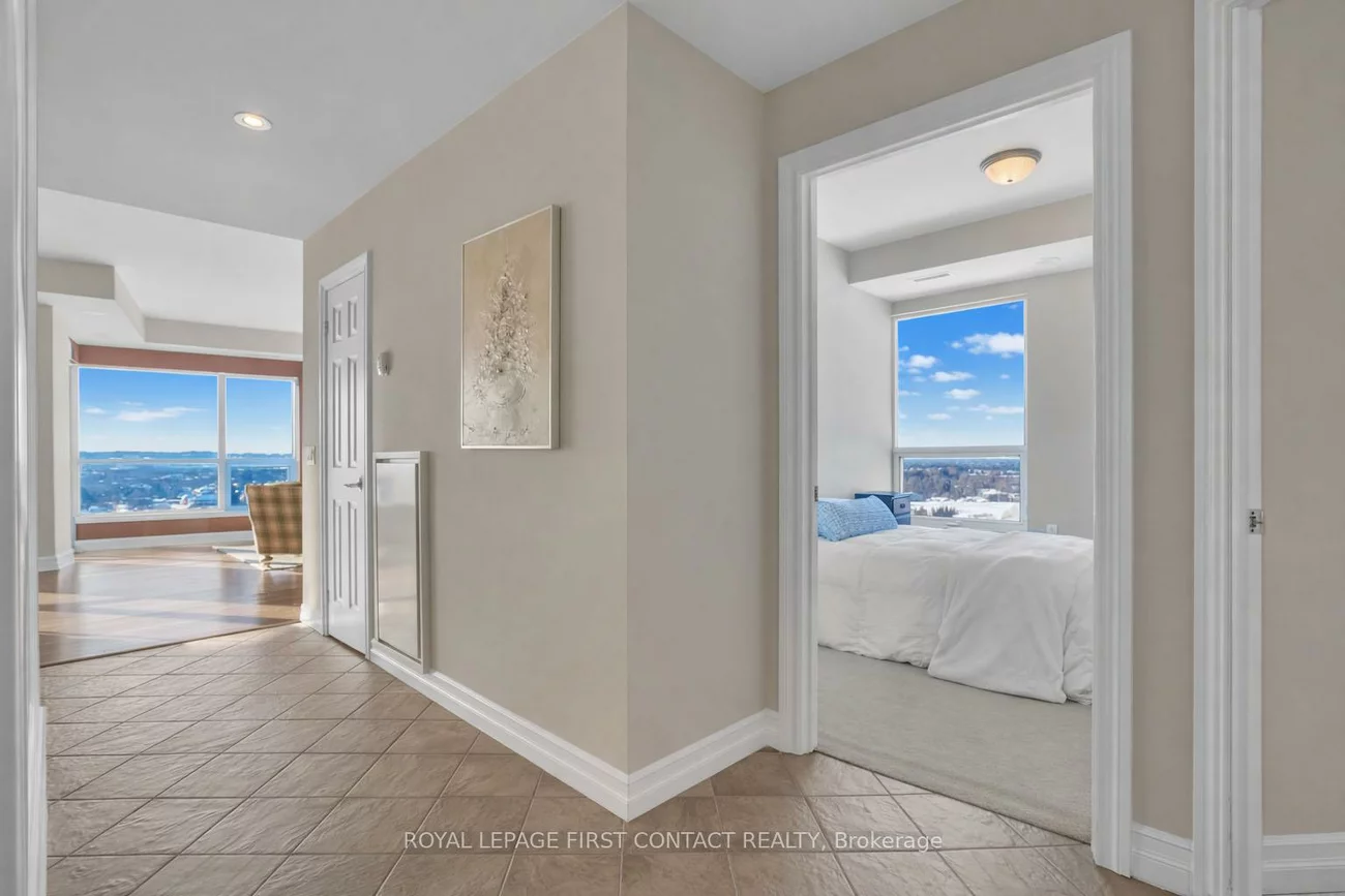 6, Toronto, City Centre, Barrie