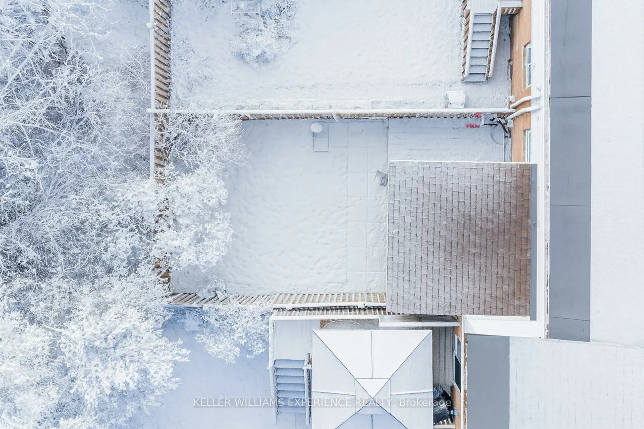 237, Steel, Codrington, Barrie