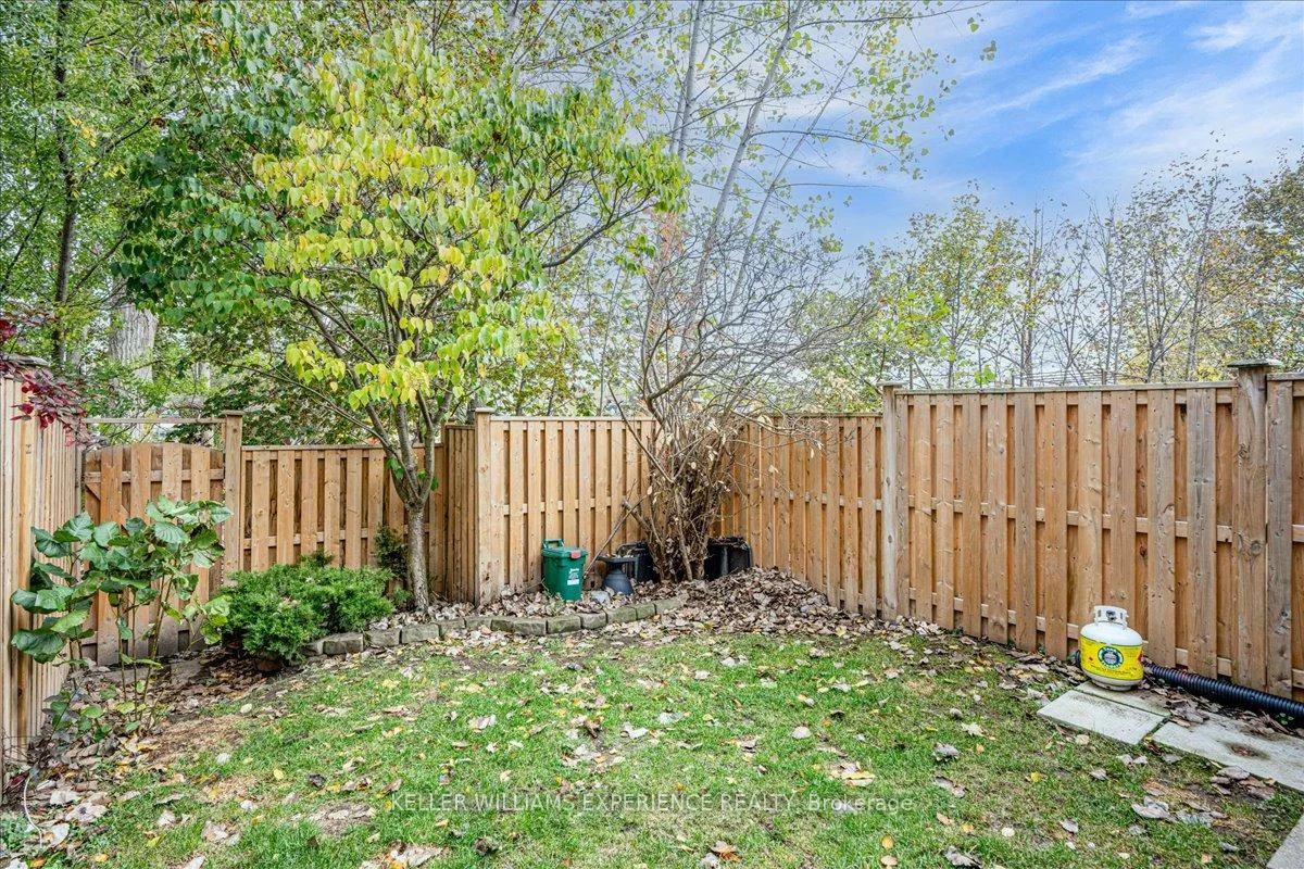 237, Steel, Codrington, Barrie