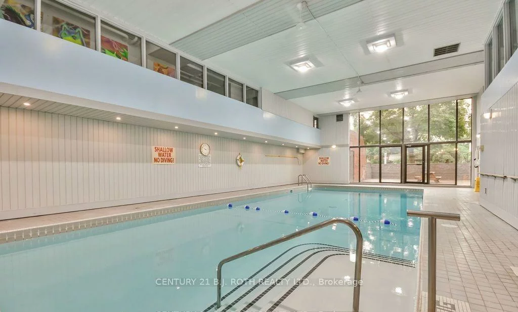 181, Collier, North Shore, Barrie