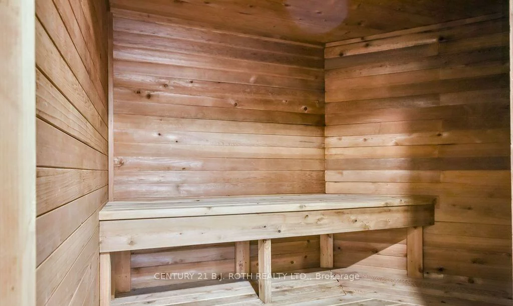 181, Collier, North Shore, Barrie