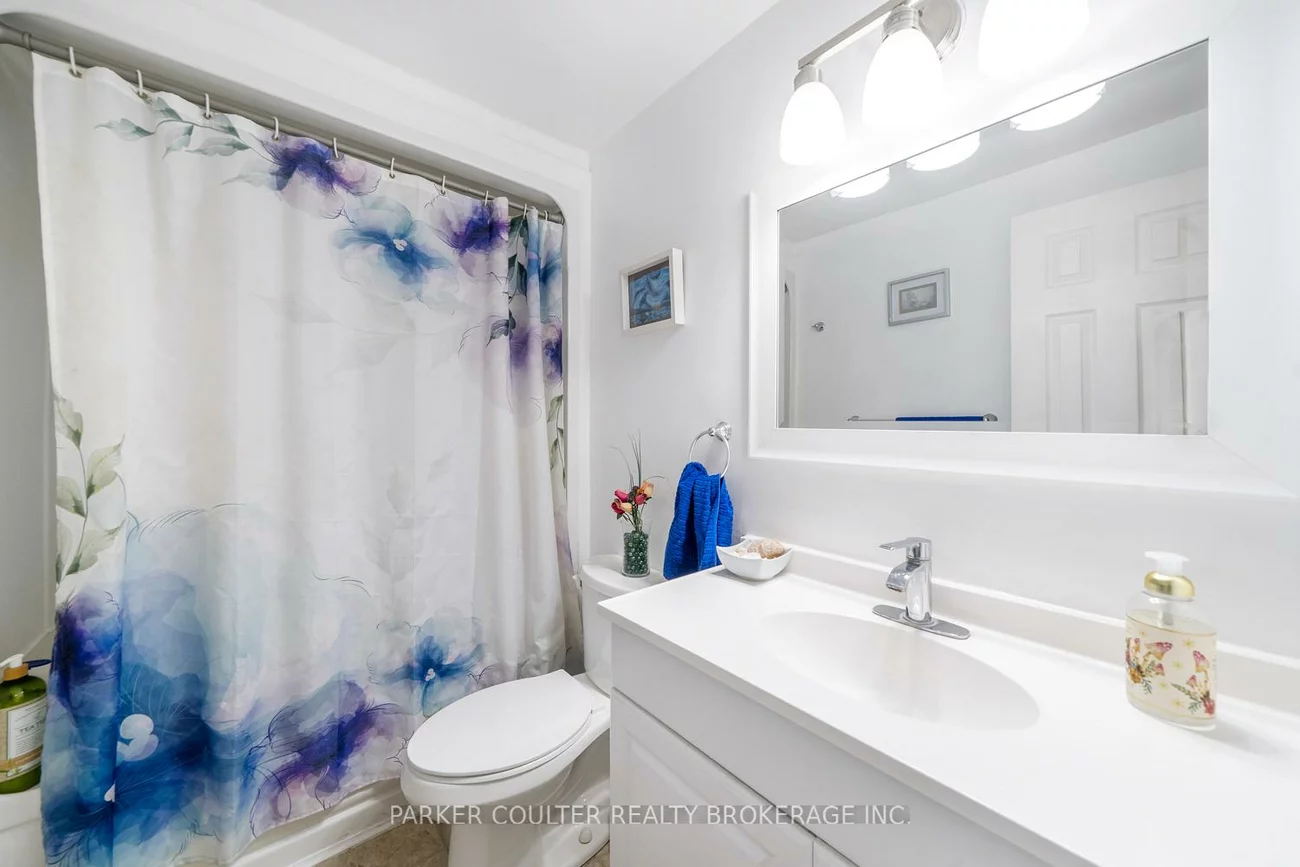 261, Rose, Wellington, Barrie