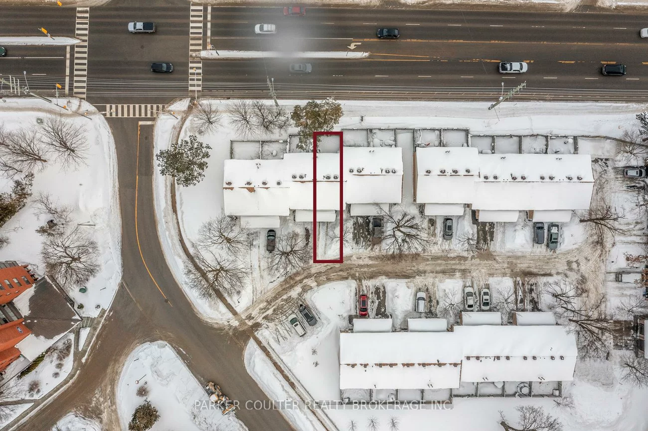 261, Rose, Wellington, Barrie