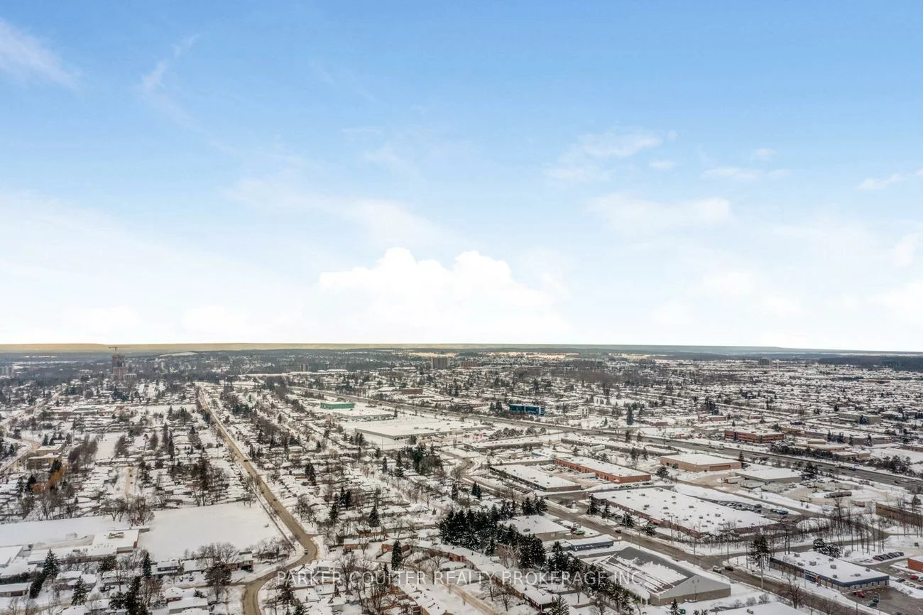 261, Rose, Wellington, Barrie