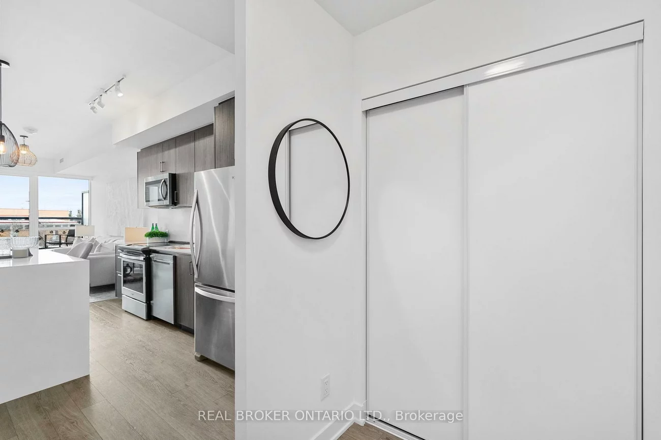 681, Yonge, Painswick South, Barrie