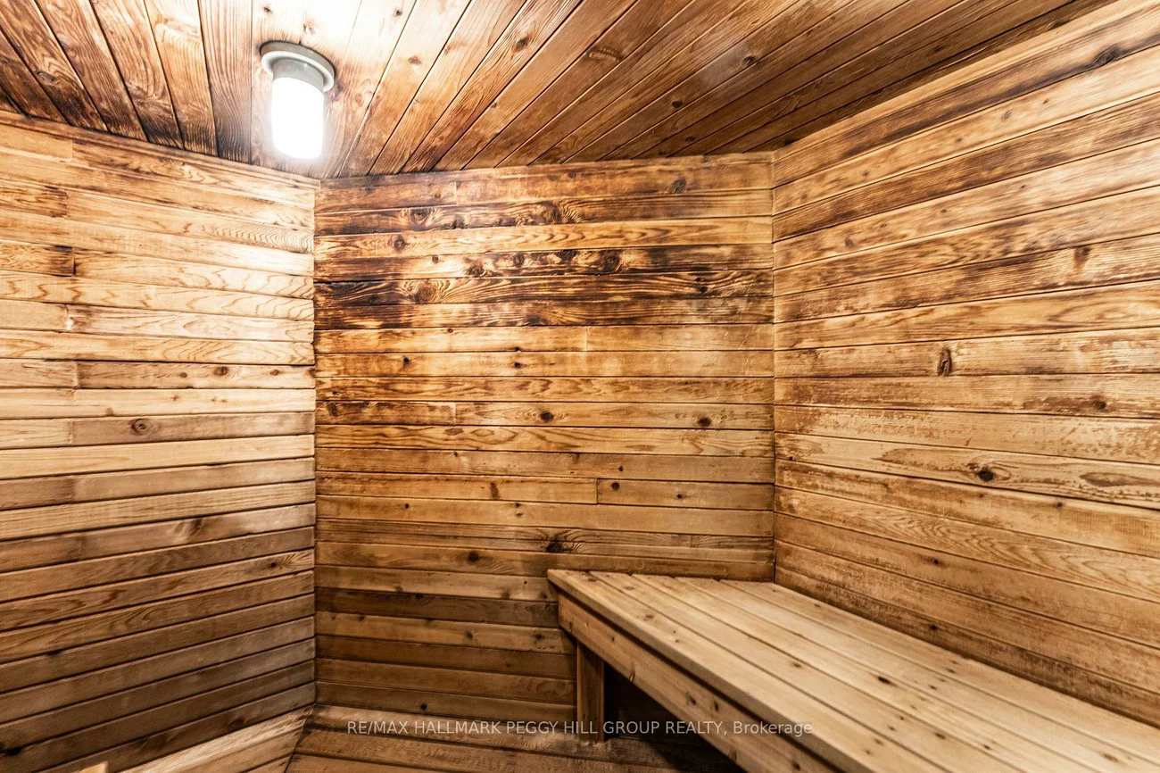 181, Collier, North Shore, Barrie