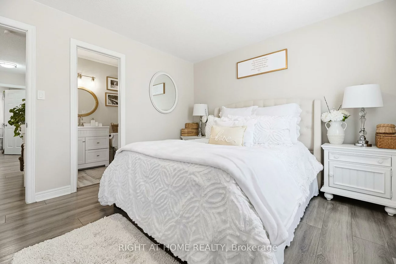 430, Mapleview, Painswick South, Barrie